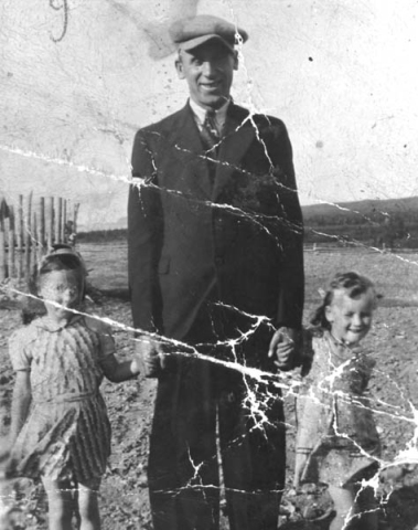 256: James Carroll with his daughters Catherine &amp;amp; Anne. (circa 1943) [courtesy of Betty (Carroll) Spurvey]  - James son of Stanislaus Carroll &amp;amp; Mary Joseph Ryan